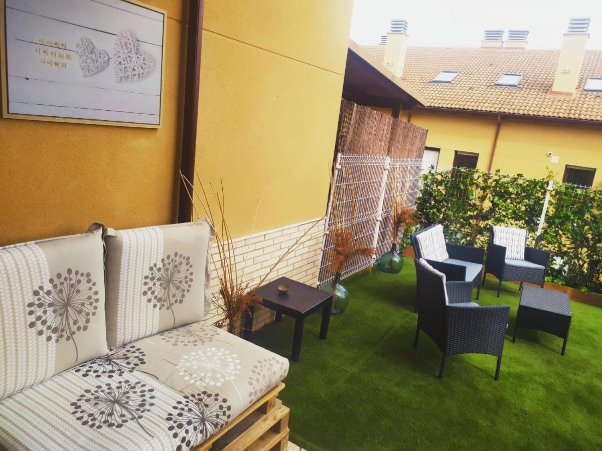 Apartamento Wood, Wine & Golf Sojuela Exterior foto